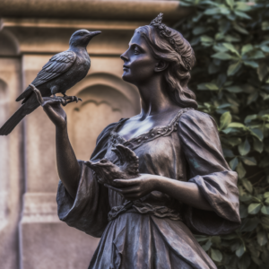 A statue of Eleanor the Third Empress of Australia